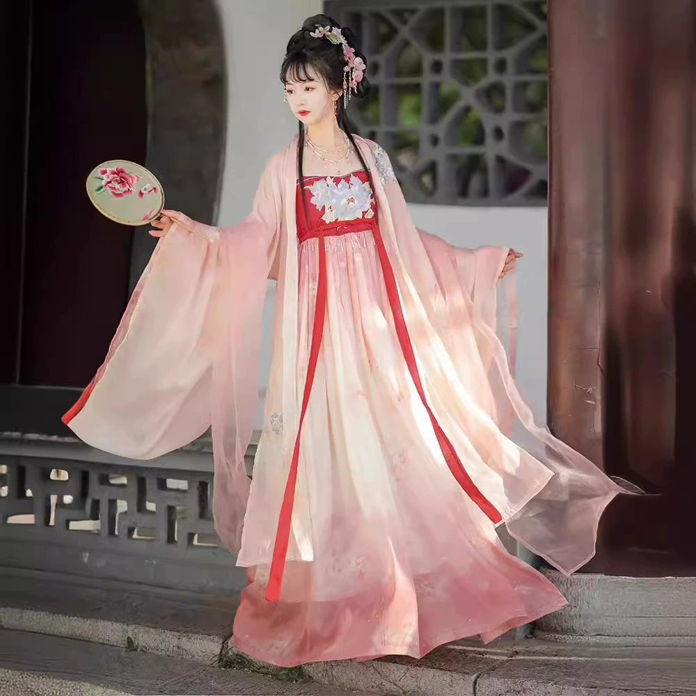 Весенний новый зеленый и мягкий китайский костюм