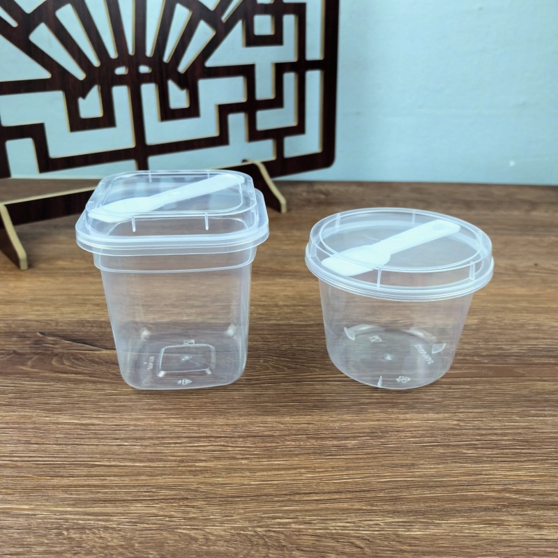 Taza de leche de doble cuero desechable con cubierta con cuchara Taza de pudín resistente a altas temperaturas Taza de plástico gelatina de leche congelada extracción de yogur