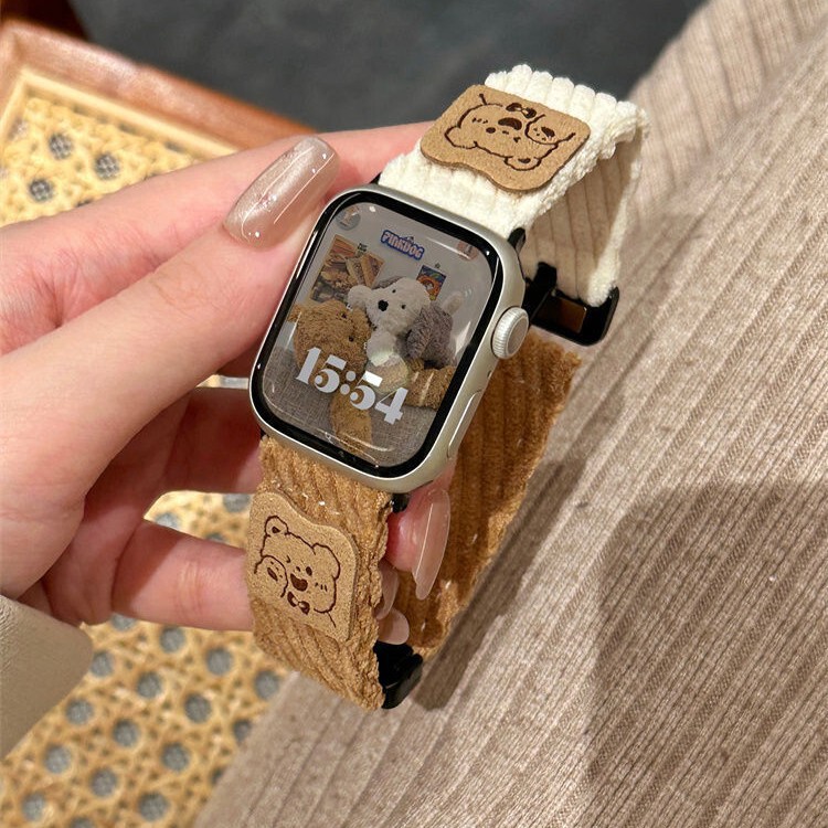 Suitable for Applewatch10/9 Watch Strap Autumn and Winter Cartoon Bear Plush Magnetic Buckle Se Apple Watch 876543