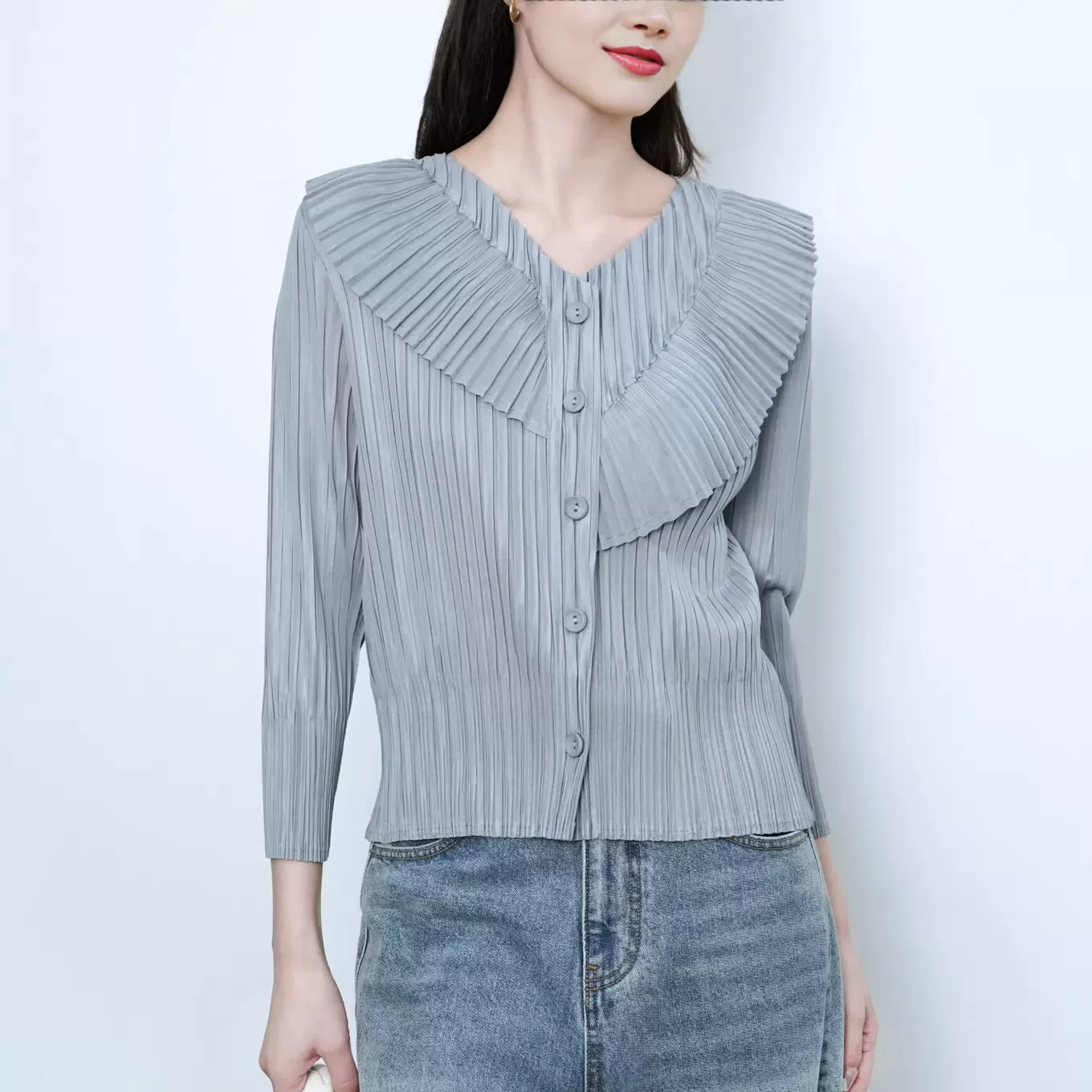 显瘦短外套女2026春夏新款三宅设计感褶皱女装百搭开衫上衣高级感