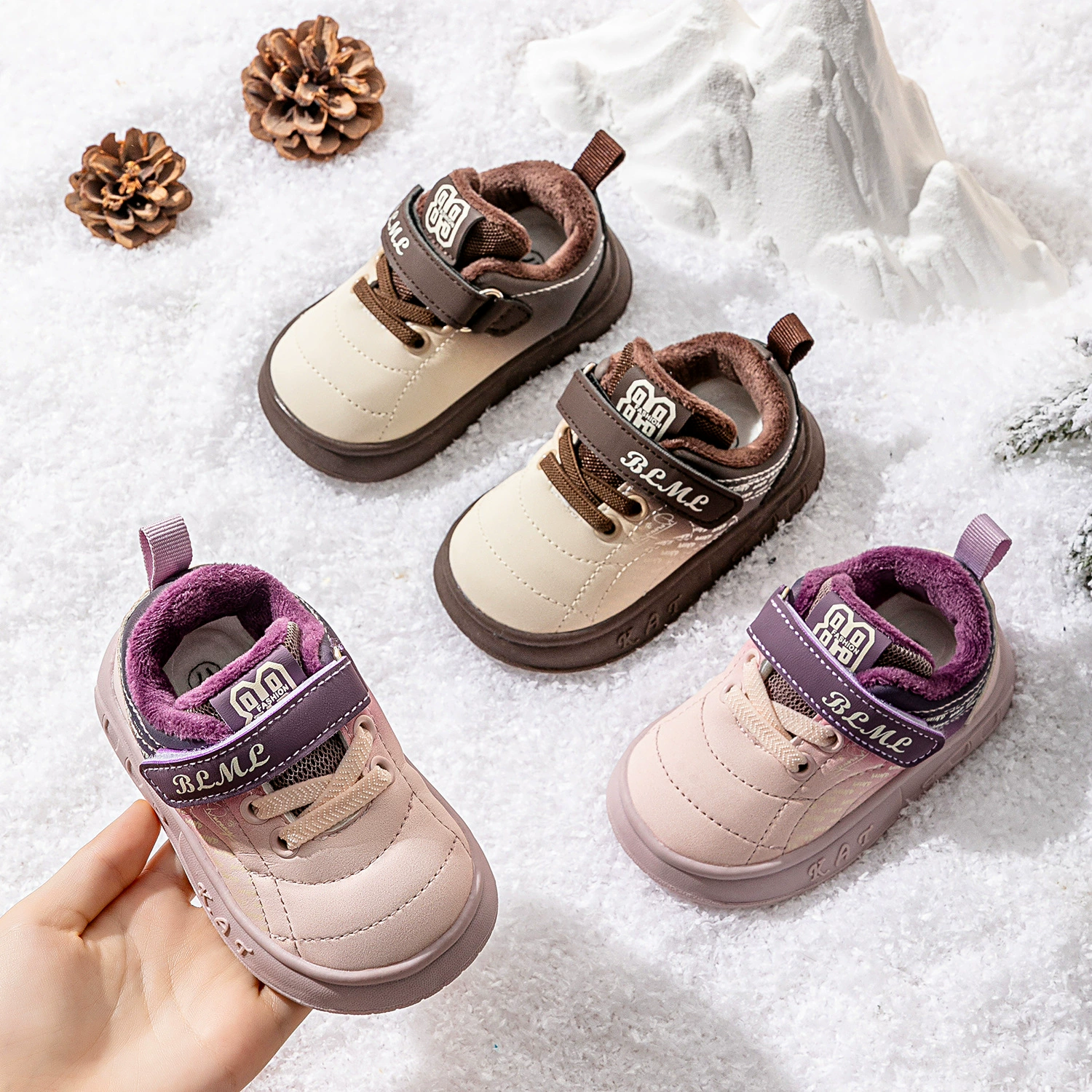 Зимний новый 2024 детская спортивная обувь детская обувь вторая хлопковая ступенчатая обувь женская повседневная бархатная обувь для мужчин оптом