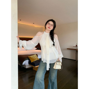 French-Style High-End Off-Shoulder Shirt for Women, New Summer Design with a Niche Long-Sleeve Ruffled Waist-Cinching Top