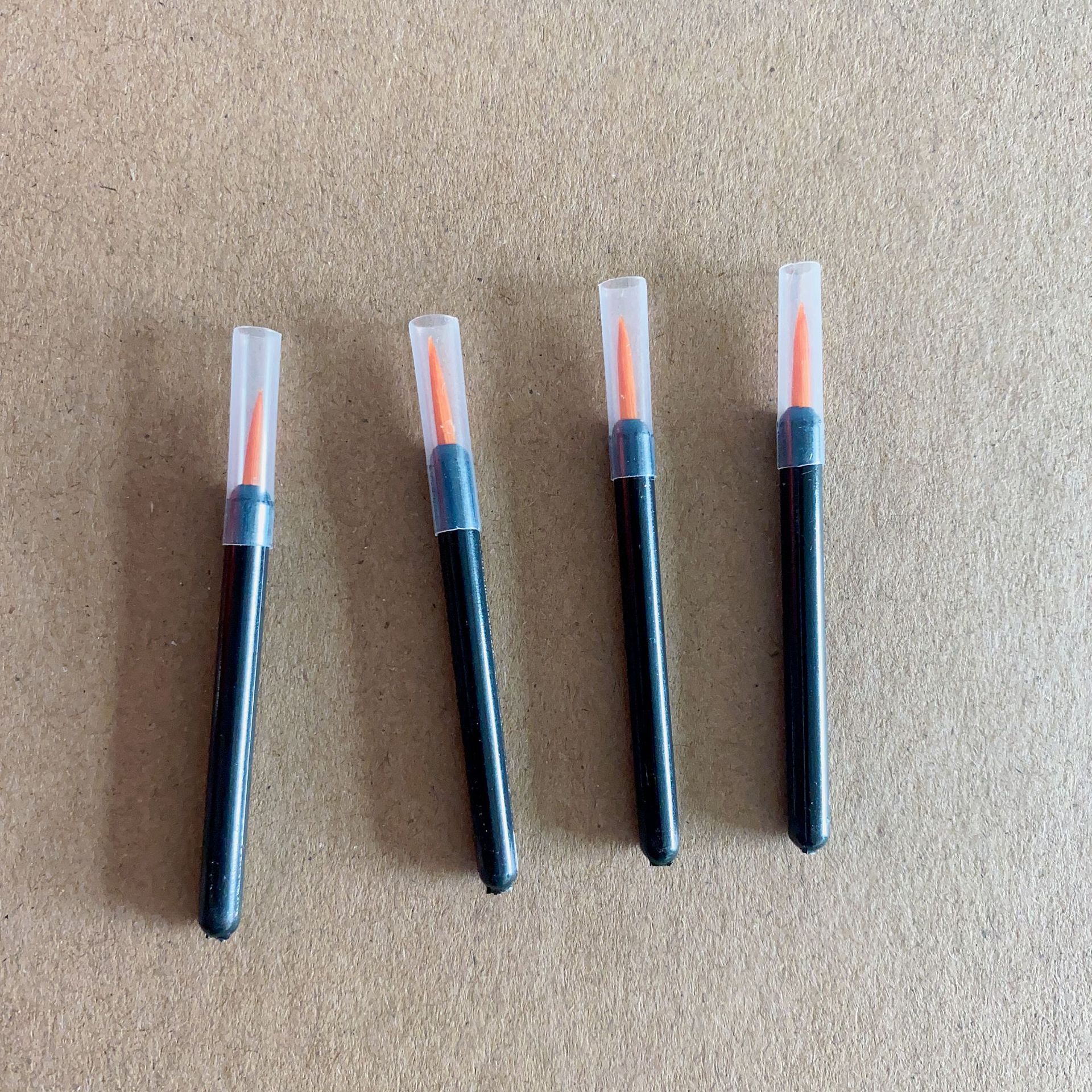 Wholesale Disposable Eyeliner Brush with Cap, Hard-Tipped Nylon Hair Eyeliner Brush, Lip Liner Brush, Matching Brush Set, Eye Makeup Tools