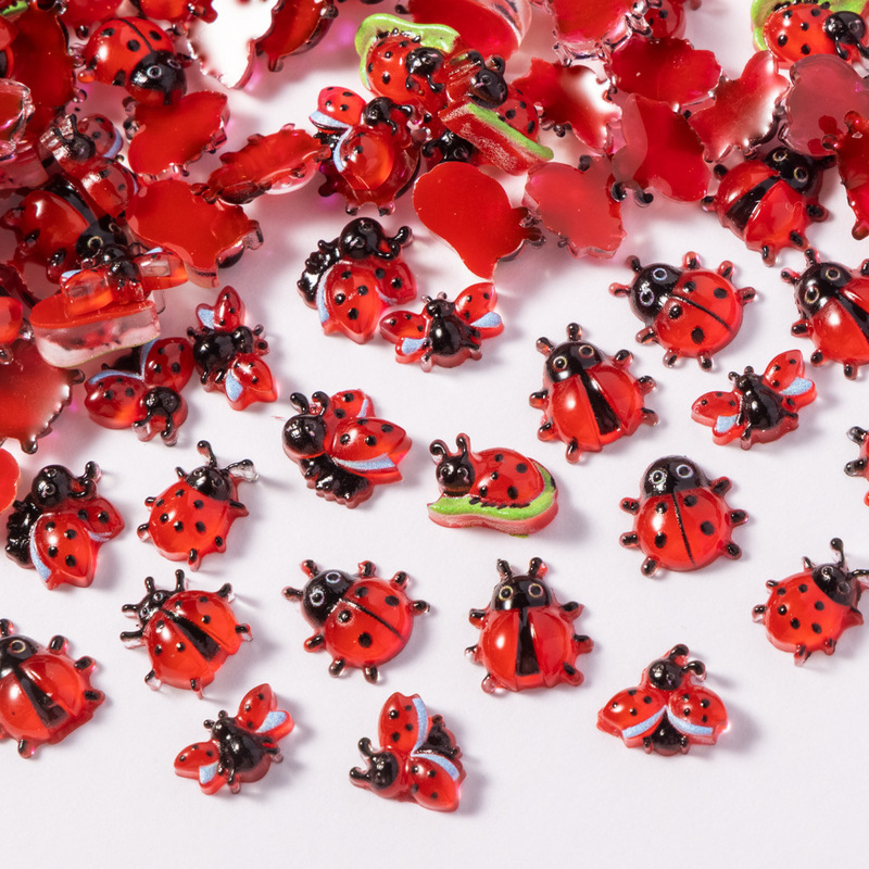 Cartoon seven-spotted ladybug nail art accessories, creative red beetle, funny ladybug DIY wearable nail resin accessories