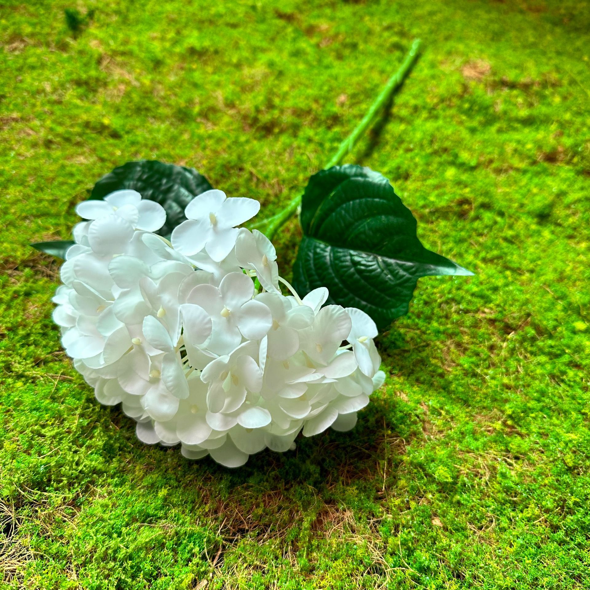Hortensia simulada, flor simulada, sensación, ramo hidratante, evento de boda, accesorios de fotografía, decoración de ventana de sala de estar