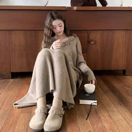 温柔山茶花V领针织套装女上衣高腰鱼尾长半裙2025秋冬减龄两件套