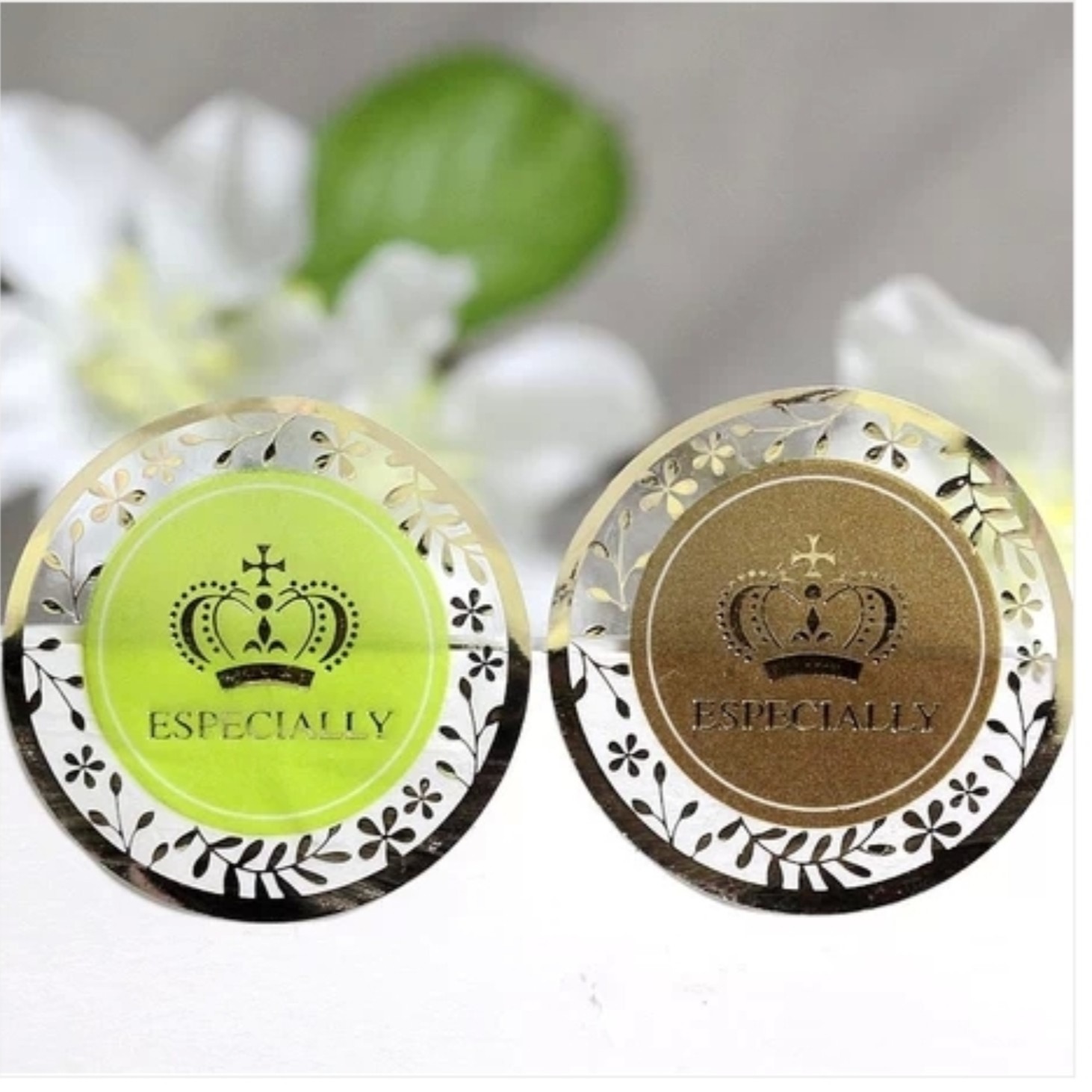 烘焙圆形不干胶装饰封口贴金色皇冠烫金绿咖2色封口贴礼物贴纸8枚