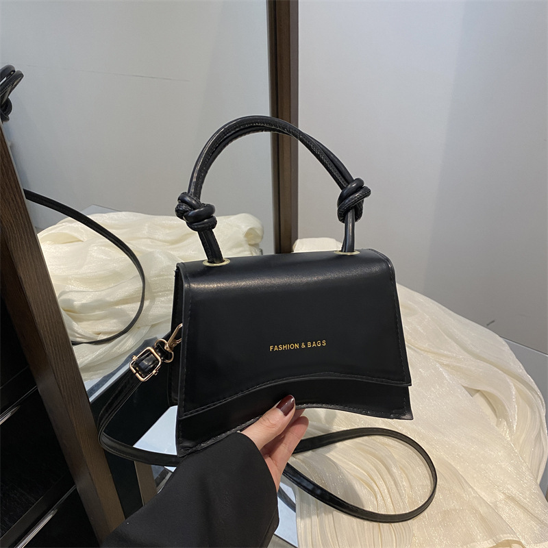 Personalidad, tendencia, moda, temperamento simple, 2025, nuevo estilo retro coreano, casual, mensajero de un solo hombro, bolso cuadrado pequeño portátil