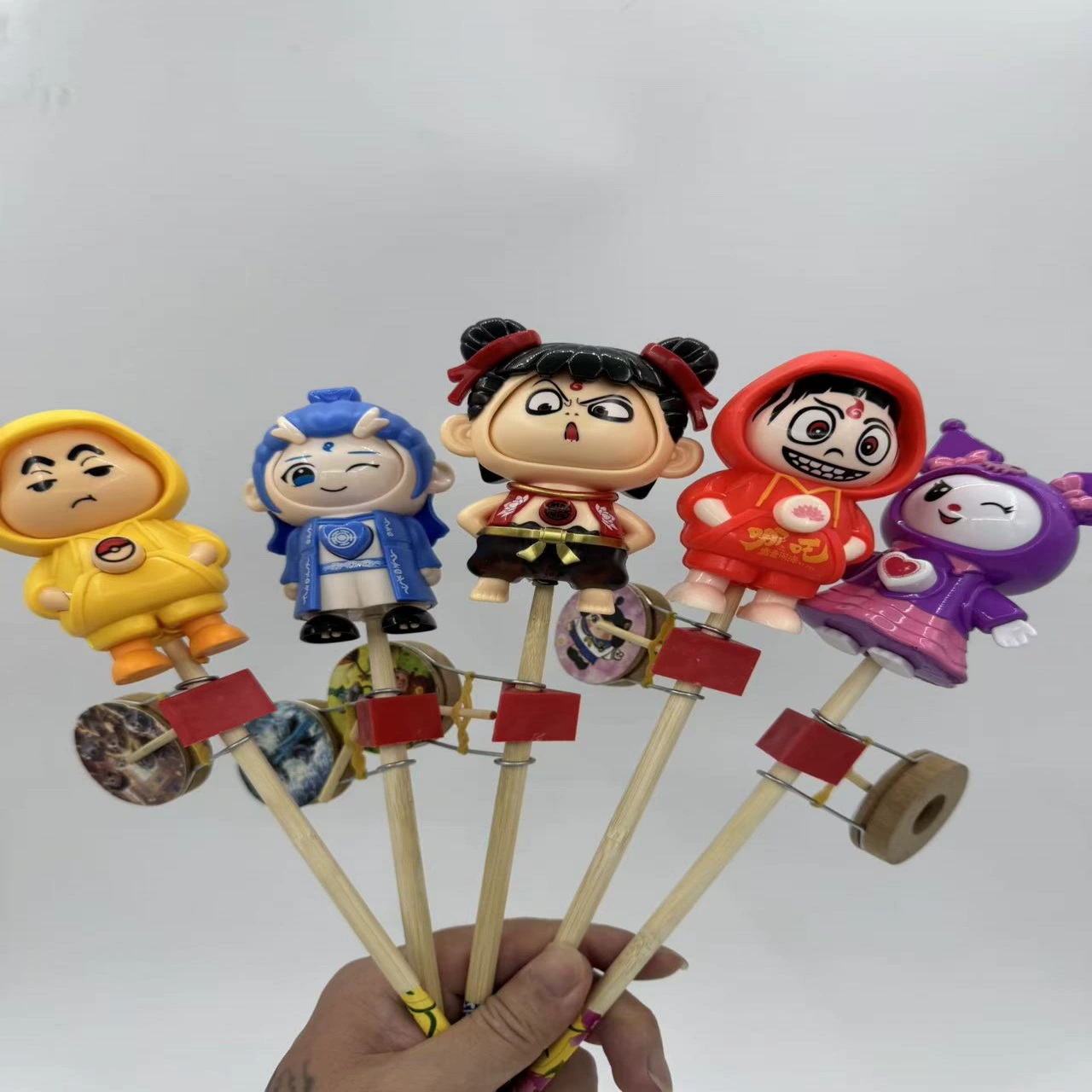 Кукла Xiaoxin с изменяющимся лицом, встряхивающая барабан, новая и уникальная игрушка с выражением