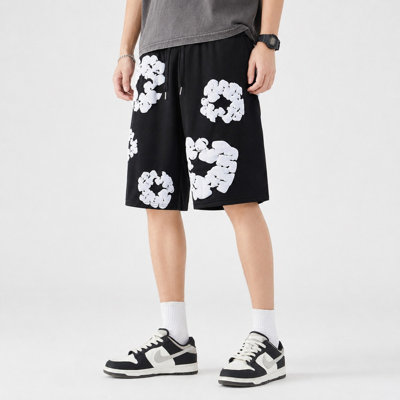 American-style trendy brand cotton blossom foam print casual shorts for men, summer sports basketball pants, suitable for outdoor wear, quarter-length shorts American-style trendy brand cotton blossom foam print casual shorts for men, summer sports basketball pants, suitable for outdoor wear, quarter-length shorts