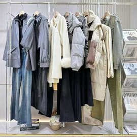 25秋冬款录上甜酷风羽绒服双面尼上衣裤裙高品质大牌女装尾款清货