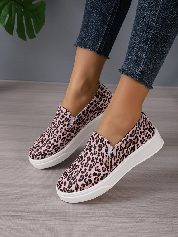 Grouss Gréisst Leinwandschuhe Fraen nei Hierscht Casual Flaach Loafers a Slip-on Lazy Shoes_voghion.com