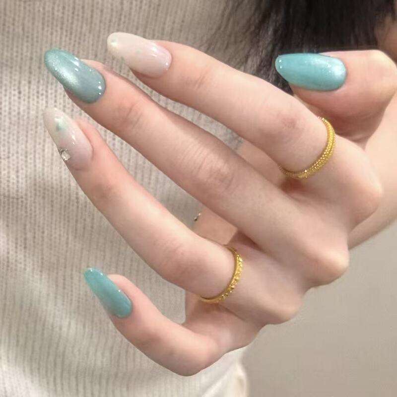 Ice-Clear Mint Blue and Nude Color Wearable Nails, Short Narrow Oval Niche Style, Transparent Crushed Diamond Handmade Nails, Removable Nail Pieces Ice-Clear Mint Blue and Nude Color Wearable Nails, Short Narrow Oval Niche Style, Transparent Crushed Diamond Handmade Nails, Removable Nail Pieces