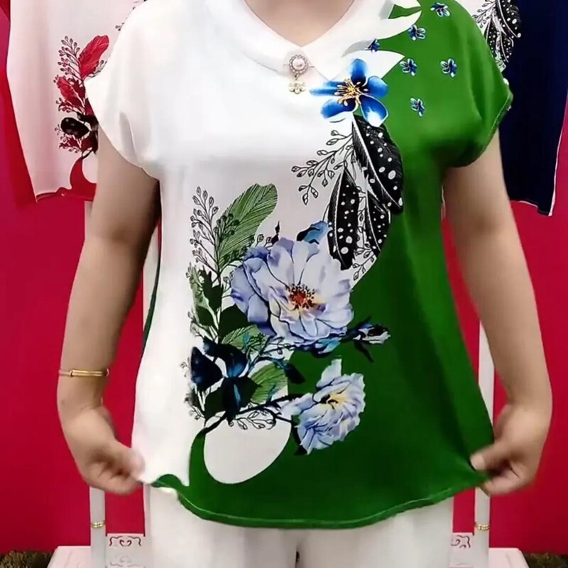 2026 Summer New Short-Sleeve Shirt with Short Doll Collar, Printed Loose Fit, Stylish and Versatile for Moms