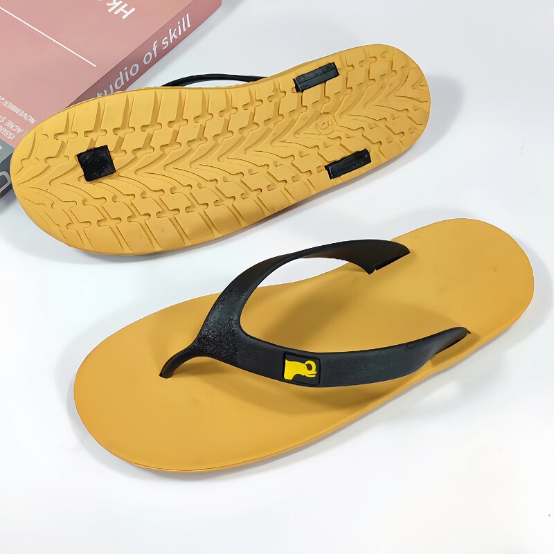 Thai Rubber Tire-Soled Flip-Flops for Men, Non-Slip, Durable, Fashionable Beach Thong Sandals, Pure Rubber Shoes, Anti-Slip and Wear-Resistant