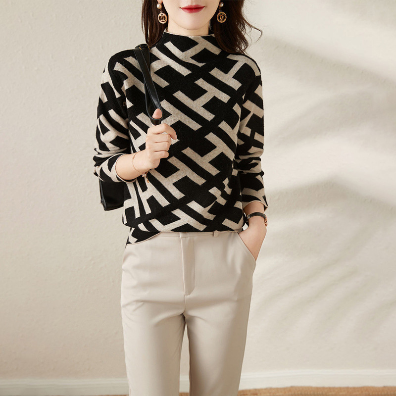 Otoño/Invierno 2024 Nuevo otoño/invierno letra de pelo Jacquard top temperamento suéter versátil base delgada