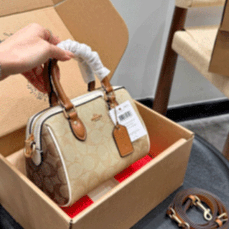 Koujia Women's Classic Boston Pillow Bag Shoulder Crossbody Handbag Milk Color Practical All-match Women's Bag Black