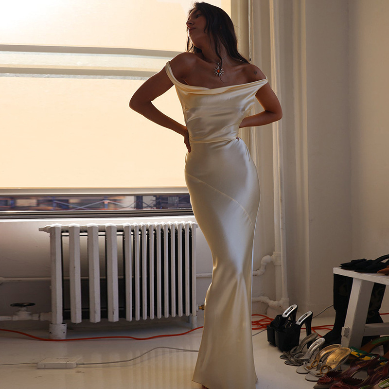 French-Style Fashion Satin Backless Spaghetti Strap Dress, Sexy Off-Shoulder Elegant Long Bodycon Dress for Women