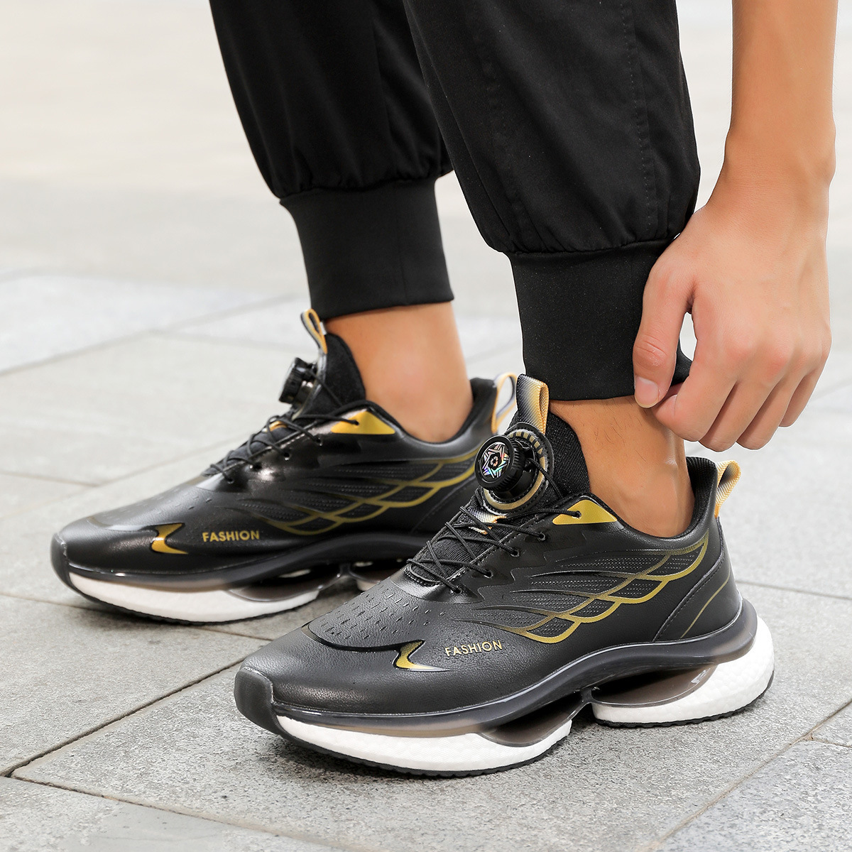 Men's Carbon Plate Slip-On Running Shoes Autumn/Winter New Arrival Ultra-Lightweight Running Shoes Rebound, Shock Absorption, Breathability Rotating S_voghion.com