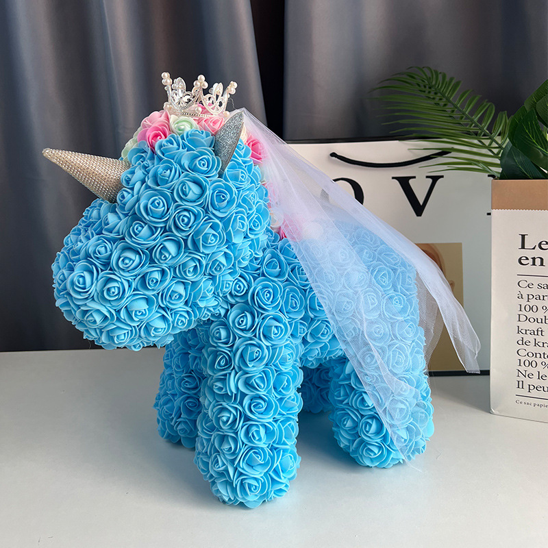 Blue crown veil