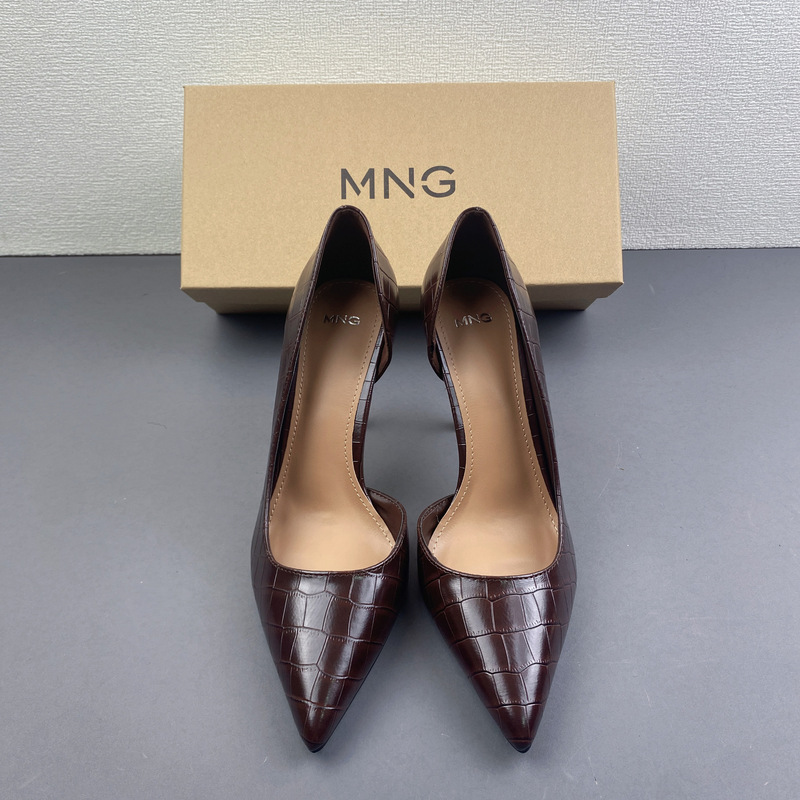 Mng Mango 2026 Spring New Pointed Toe Side Cutout Stone Pattern Versatile Closed-Toe High Heel Stiletto Shoes for Women L