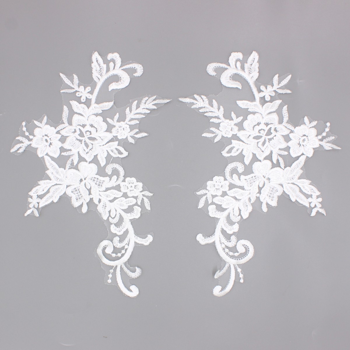 白色卷草纹亮片刺绣花边 镜像对称婚纱头纱礼服装饰DIY辅料 WA571