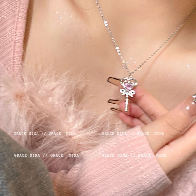 It is so beautiful that I am speechless! Pink diamond love magic stick necklace for women 2023 new popular elegant clavicle chain light luxury niche