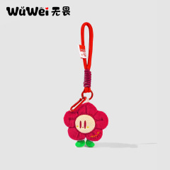わぁ、お金持ちの花がぬいぐるみを飾っています。