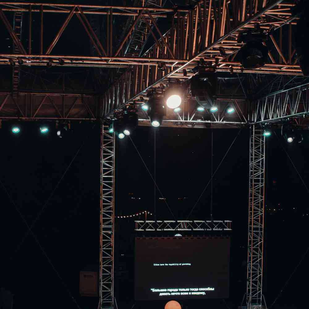 外贸创笙外销custom款舞台 铝合金海报框演出活动厂家直销螺丝架