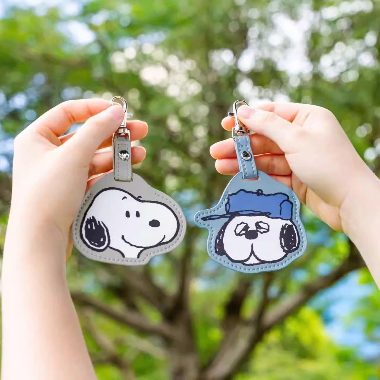 Snoopy japonés tarjeta de acceso cubierta caricatura encantadora Olaf inducción IC card cubierta llavero colgante de cuero