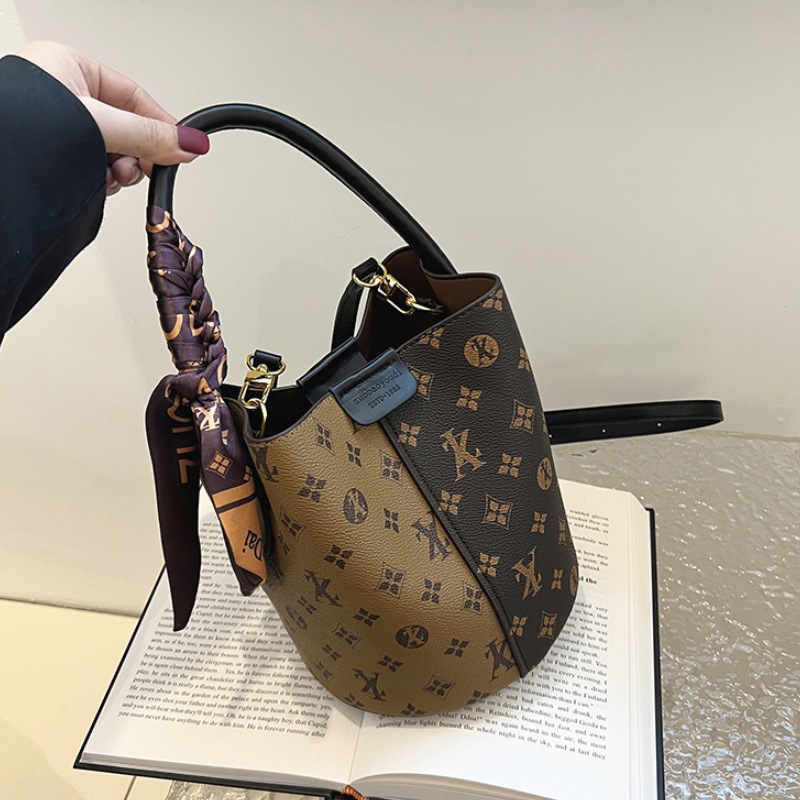 High-end Women's Bag 2025 New Fashion Printed Bucket Bag All-match Shoulder Crossbody Portable Cross-border Bag