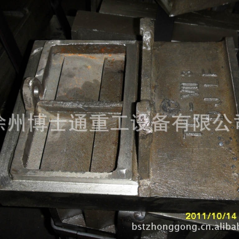 供应5000吨水泥设备配件大型球磨机、回转窑、篦冷机配件、蓖板