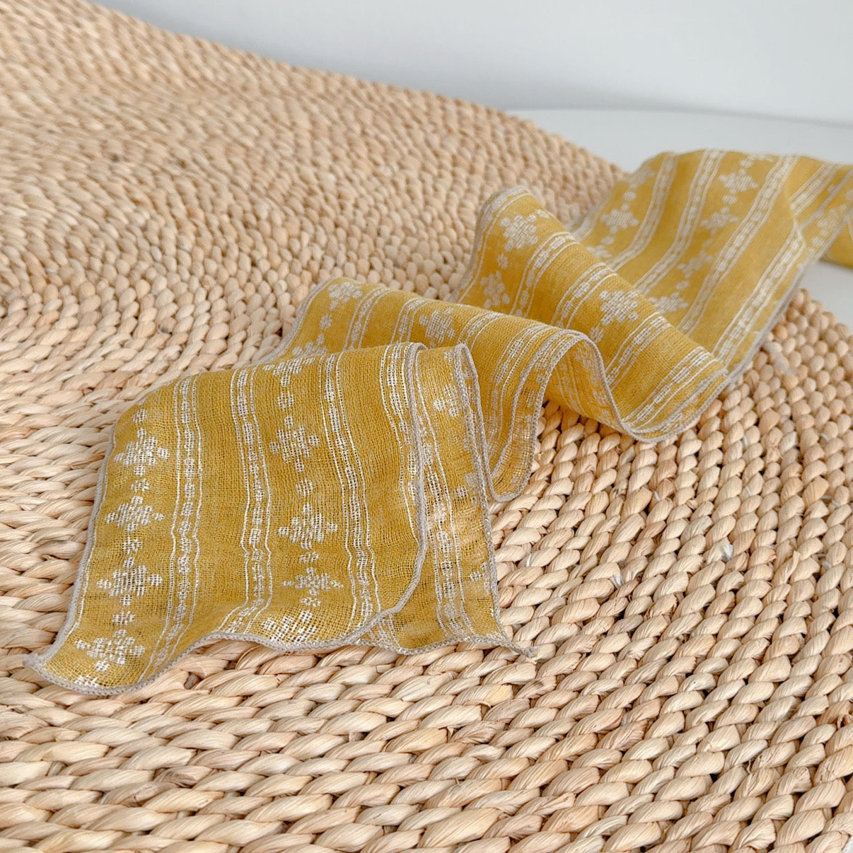 린넨 세로 스트라이프 프린트 롱 스카프 13*204cm