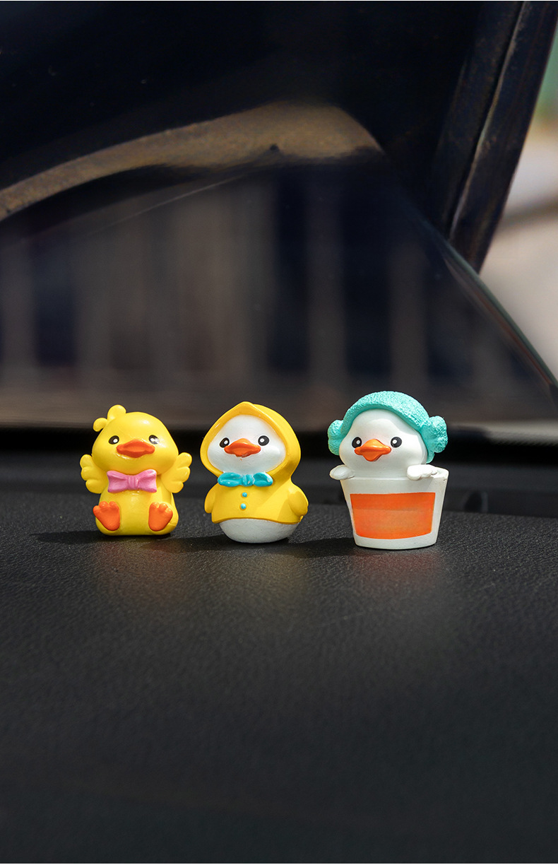 Duck Car Decor 4