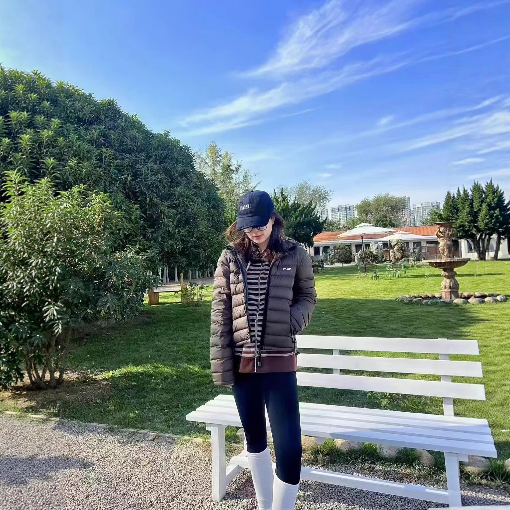 Nanyou Haute Couture Miu Series 25 Autumn and Winter New Embroidered Letters Hooded Zipper Lightweight down Jacket Warm Jacket for Women