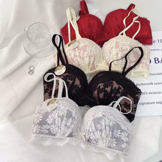 Princess Peach Traceless Steel Ring-Free Small Chest Gathering Adjustable Underwear Women's Strapless Non-Slip Beautiful Back Bra Thin