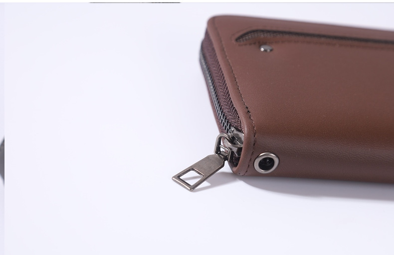 Men's Solid Color Pvc Zipper Handbag display picture 3