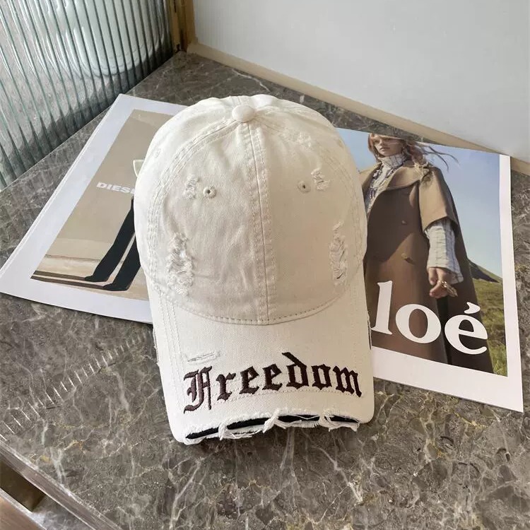 Primavera y verano nuevo estilo de moda personalizado con gorra de bisel cuadrado, gorra de béisbol agujero suave, gorra de corte de moda para mujeres, gorra de lengua para hombres