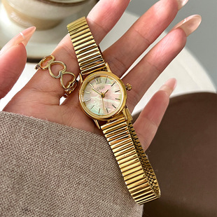 ��Ϸ�ʽ�ò�ؐĸ�ֱ�ŮС���OӋ�@��С�A�P�O��ɫ��Ů�����ʯӢ