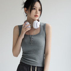 厳選した夏の新型の方襟の純色のストラップの小さいベストの女性の修身はやせています。