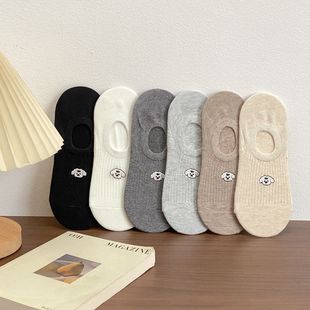 Spring and summer solid color cute cartoon puppy embroidery does not fall with thin non-slip silicone shallow socks women's socks invisible socks