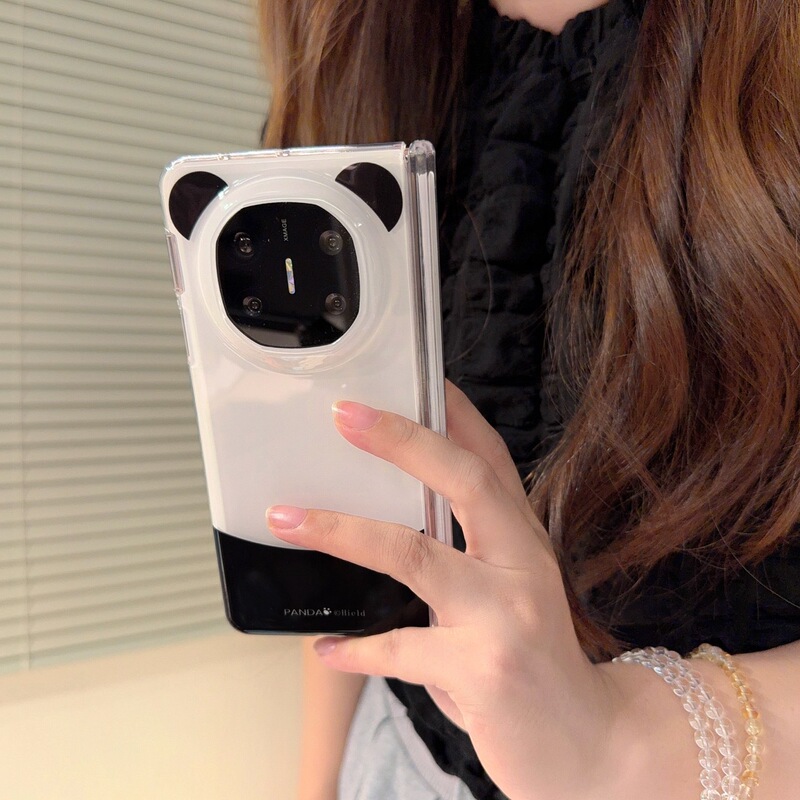 Black and White Panda Back Cover Suitable for Huawei Mate X6 Panda Phone Case Foldable Mate X5/X3 Trendy