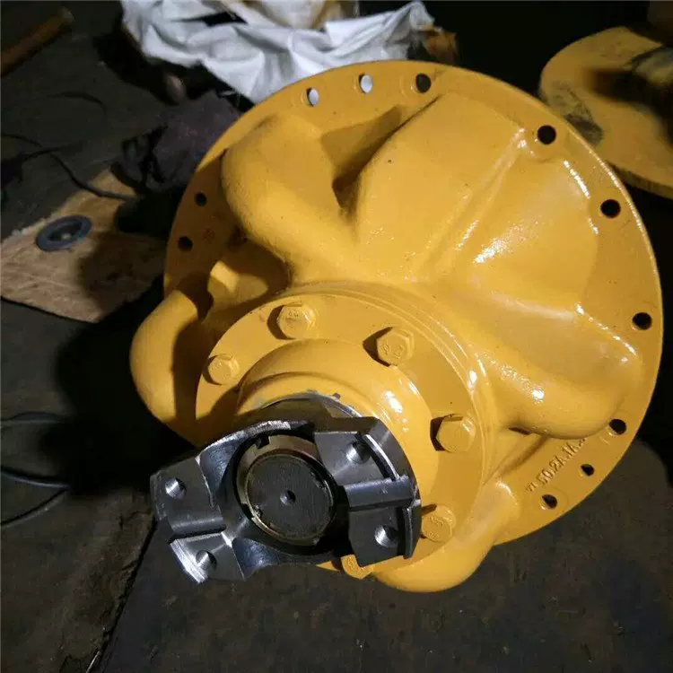 销售供应装载机变速箱曲总成 驾驶室座椅常林主减总成