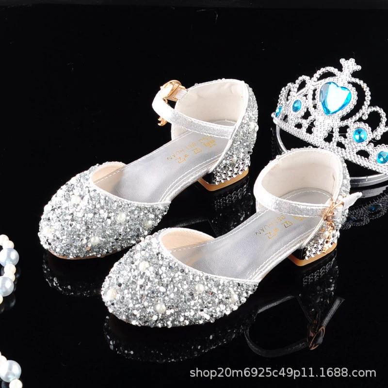 Детские кожаные туфли для девочек на высоком каблуке, серебристые с платьем, Большие Детские одиночные туфли, туфли для учеников начальной школы, хрустальные туфли, модель принцессы, подиум
