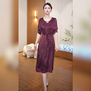 ������Ů�b���b��a�B��ȹ���L��r�Ћ����b�ļ����|���ȹ�ӱ��]