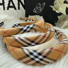 Ӣ���L��y�l�������nϵ���B��@ĘС�p�g�l���Ů�߅�^���^�