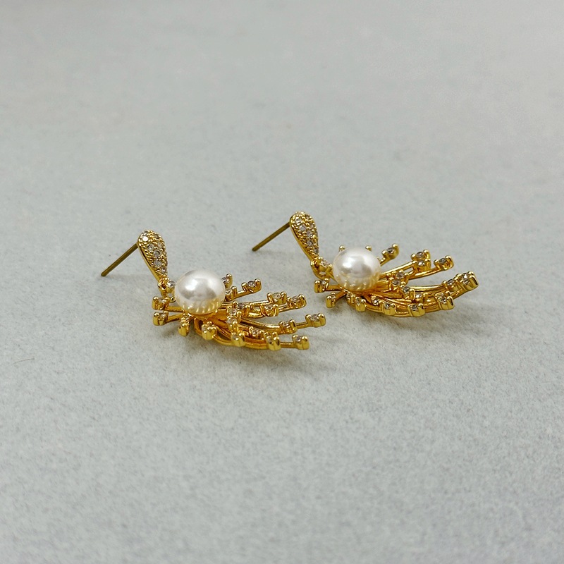 Fireworks Pattern Women's Gender Pearl, Plating Design 1 Pair Elegant Fireworks Pearl Plating Brass Zircon Drop Earrings