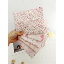 N 63787 Floral Quilted Large Cosmetic Bag �黨�W�p���������y