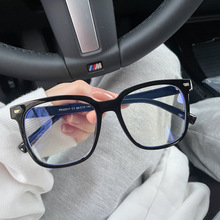 һ���侵�ڿ���������͸������۾�������������С����TR30017