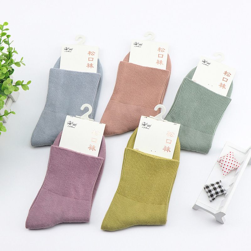 Loose socks for middle-aged and elderly pregnant women cotton thread women's socks autumn and winter thick warm mid-calf socks deodorant not tight feet confinement socks